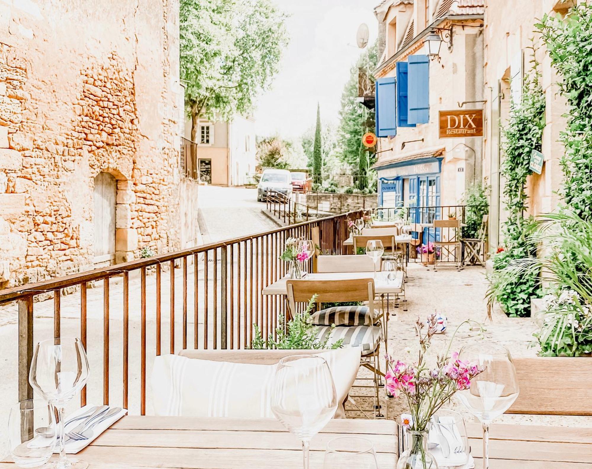 Dix Restaurant & Chambres D'Hotes, Sainte-Alvere, Dordogne Exterior photo